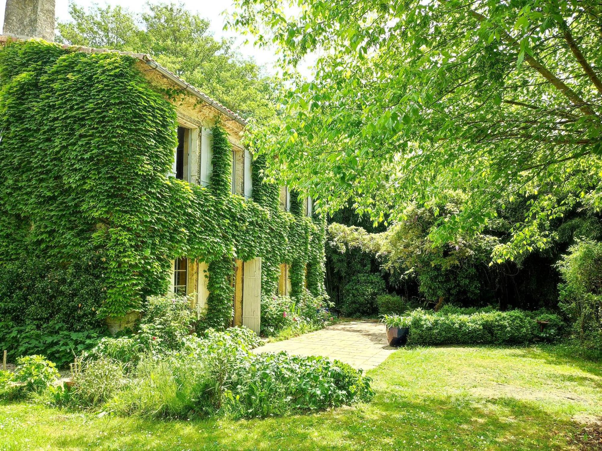 Chambre D'Hotes Le Moulin De Moulis Exterior foto