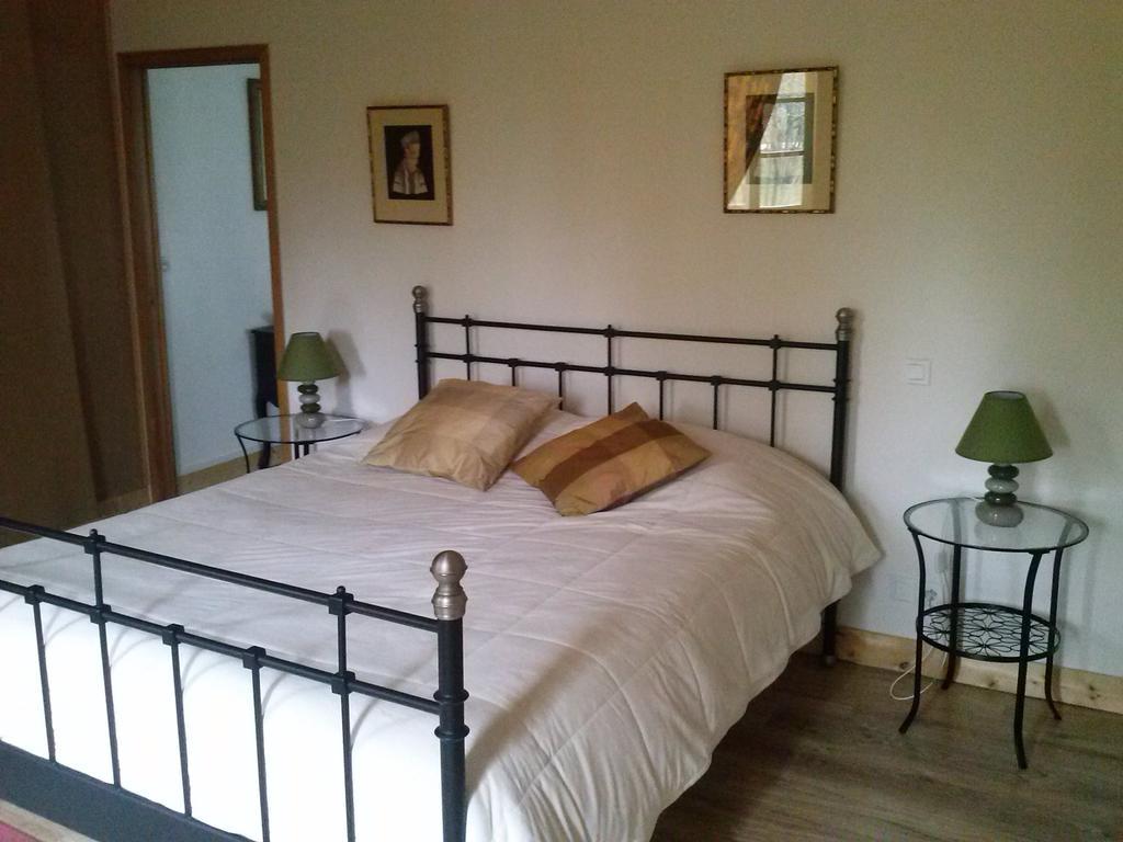 Chambre D'Hotes Le Moulin De Moulis Cameră foto